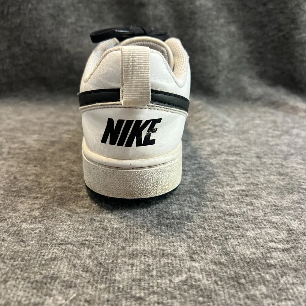 Nike Shoes Youth 6 Court Borough Low Sneakers‎ DV5456-104 White Black